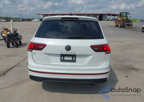 2023 Volkswagen Tiguan 2.0T Se R-Line Black из США, поврежденный, VIN 3VVCB7AX3PM048922